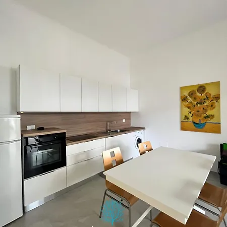 Apartment Vistamare 1 *